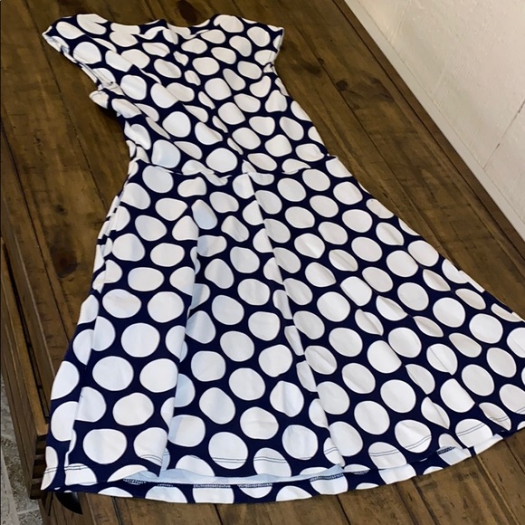 Polka dot dress with side pockets - Picture 5 of 5